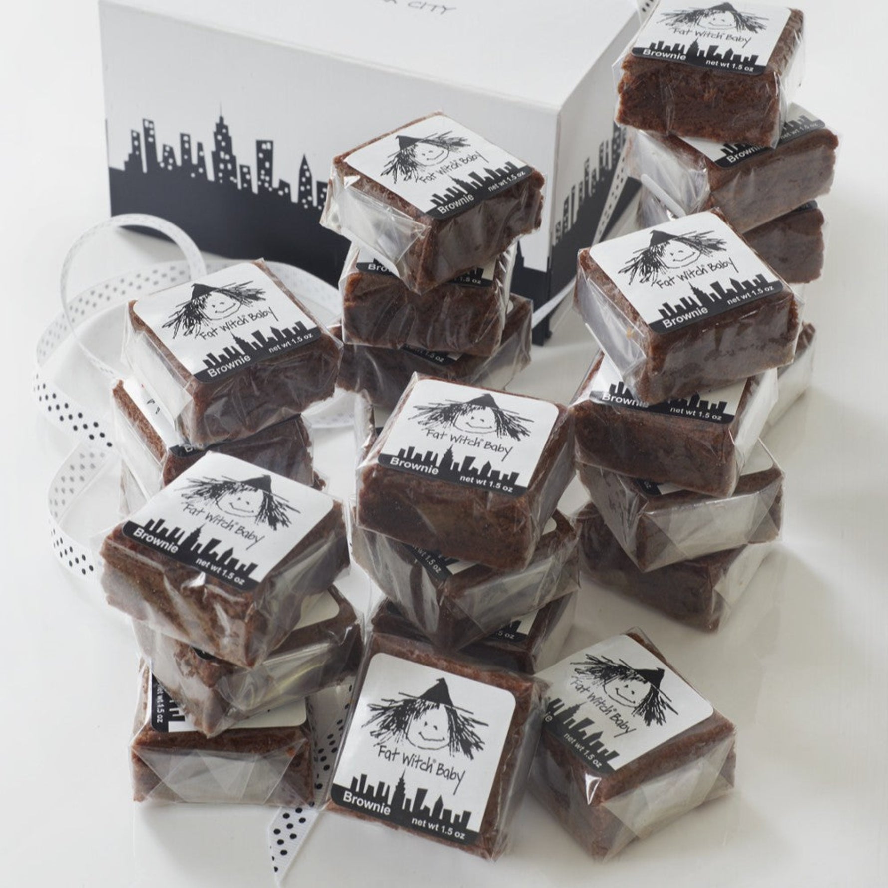 36 baby magnet gift box