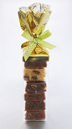 6 Baby Witch brownie gift packaging